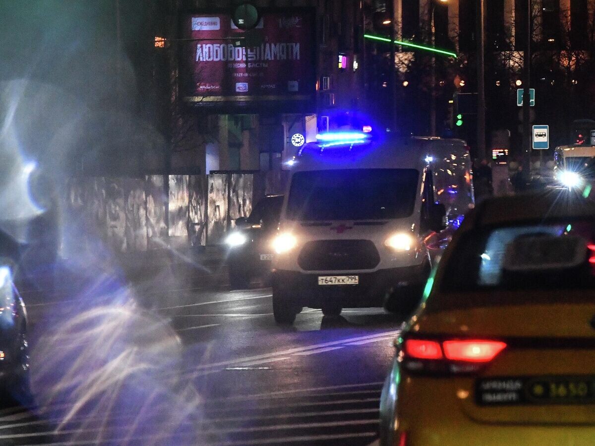    Автомобиль скорой помощи в Москве | © РИА Новости / Наталья Селиверстова