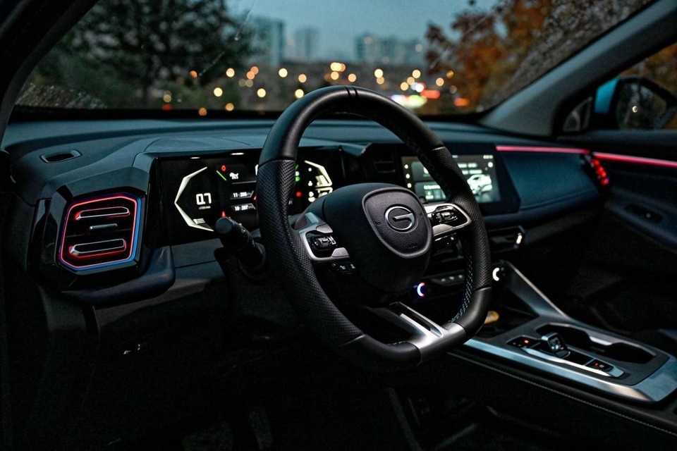    В Ростове на улице Зорге водитель наехал на подростка. Иван МАКЕЕВ