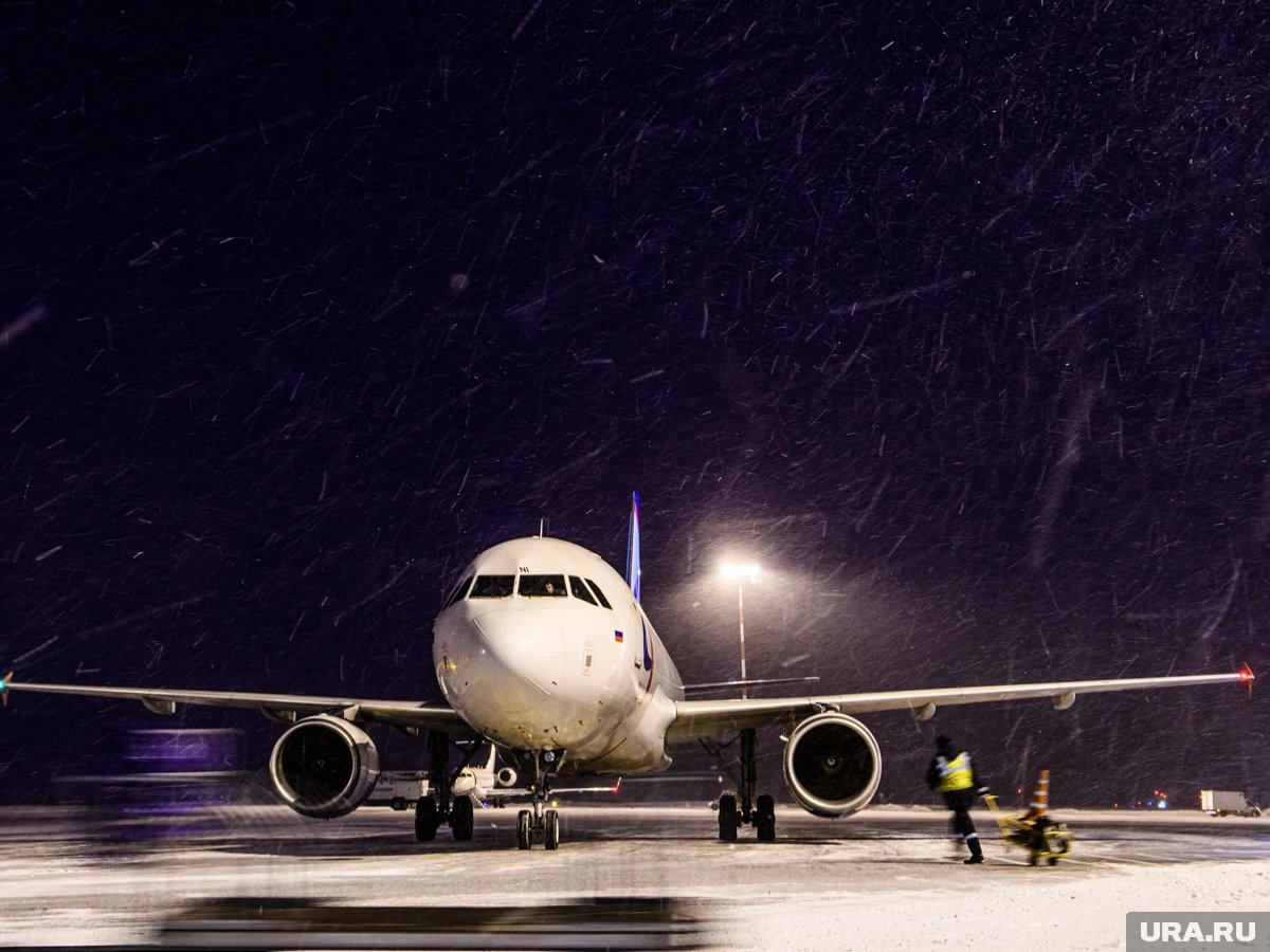     Непогода внесла коррективы в расписание полетов