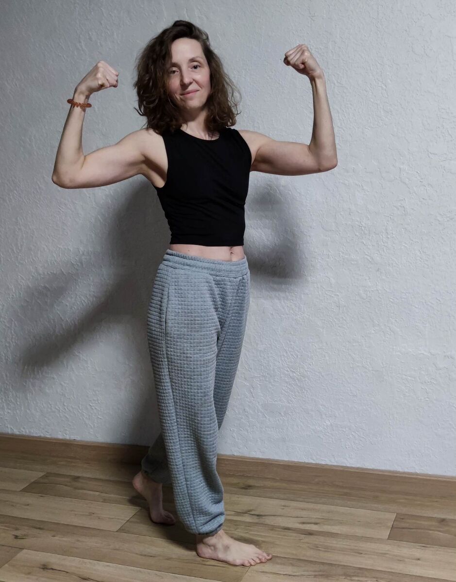 Привет! Я Ксюша, мама пятерых. Долгое время занималась тхэквондо, недавно закончила обучение на фитнес-тренера. Здесь рассказываю о своей жизни как она есть. Всем рада, присоединяйтесь!