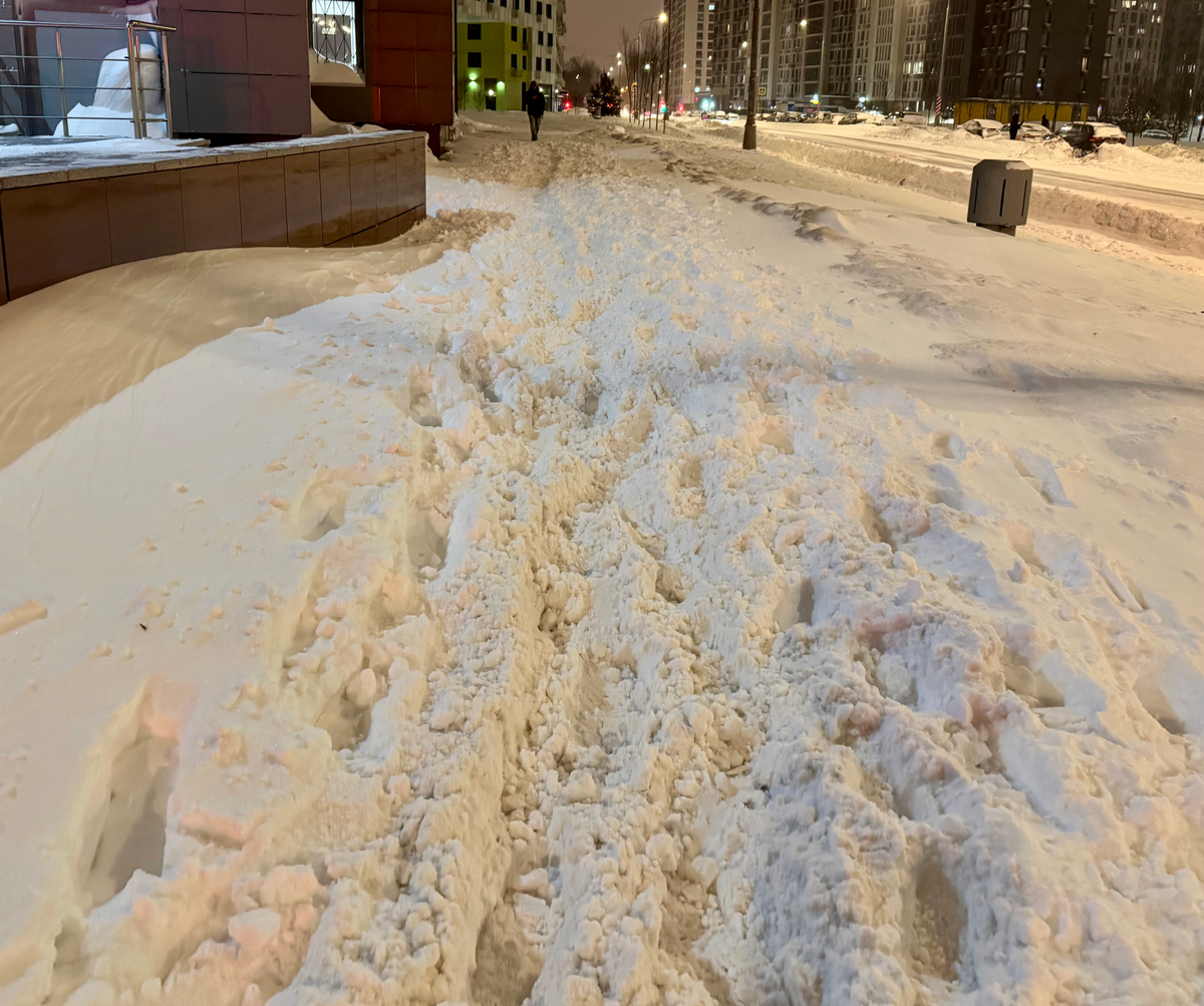 Последствия обильного снегопада в Москве 09.01.2026