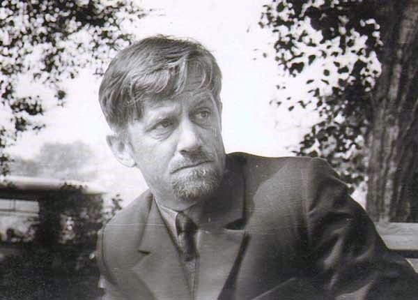 Геннадий Арсентьевич Емельянов (11.05.1931 - 14.04.2000).