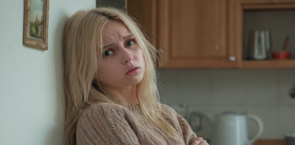 Настроение Полины было мрачным