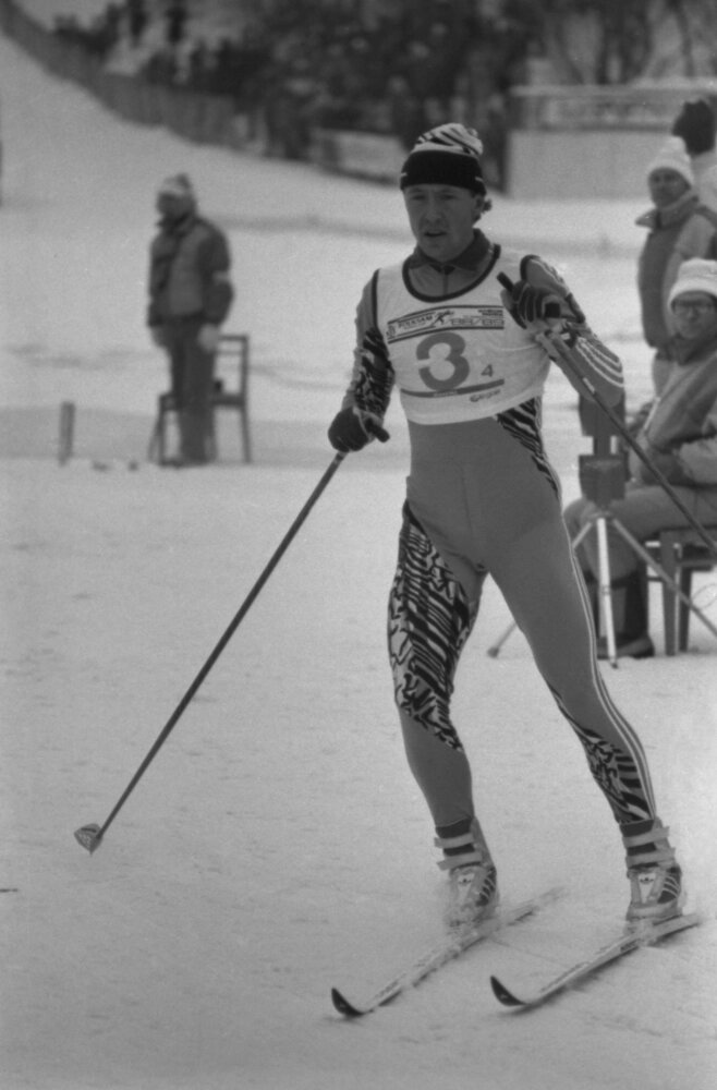    Член сборной команды СССР по лыжным гонкам, олимпийский чемпион, заслуженный мастер спорта СССР Алексей Прокуроров на дистанции, 1989 год. Фото: РИА Новости/ Андрей Голованов