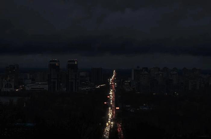 Обложка © Shutterstock / FOTODOM / Drop of Light