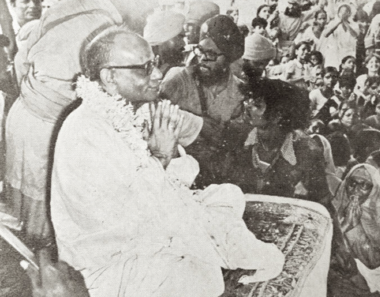 Прабхата Ранджан Саркара. Яндекс-картинки