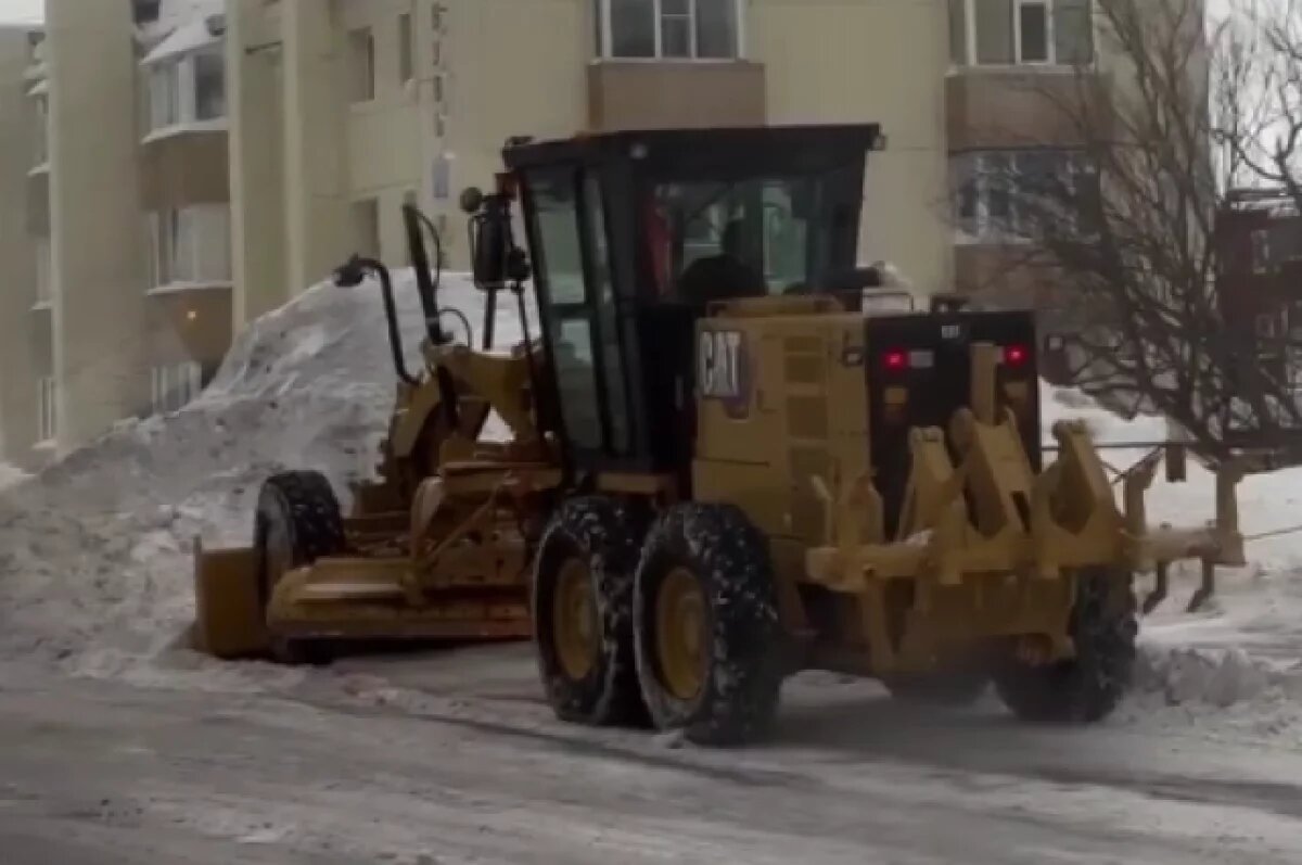    В Петропавловске на расчистку вышла новая снегоуборочная техника