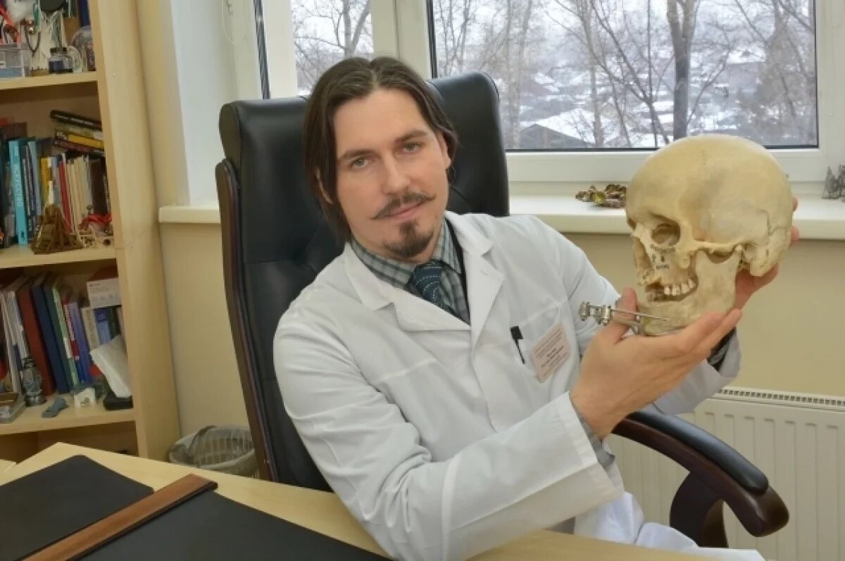    Из пасти зверя.