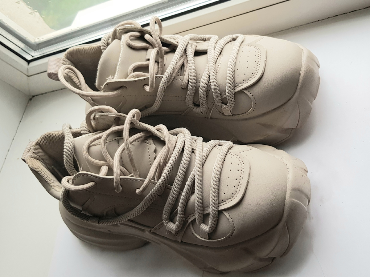 Кроссовки 41 размера, хотя нога у меня 39