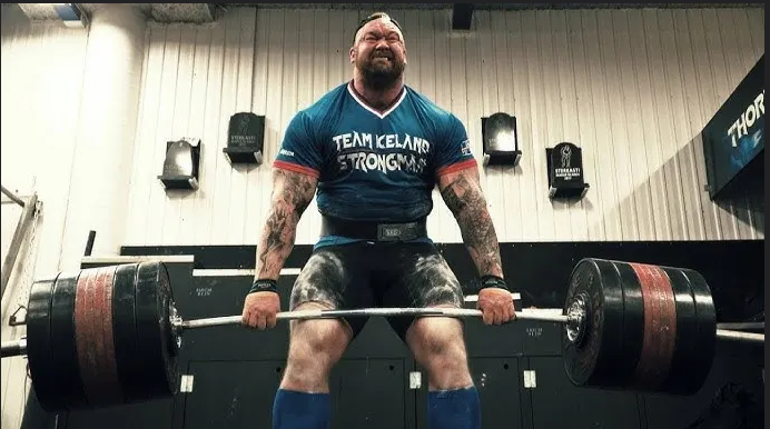 Хафтор Юлиус Бьёрнссон — исландский спортсмен, мировой рекордсмен. Прозвища — Гора, Тор