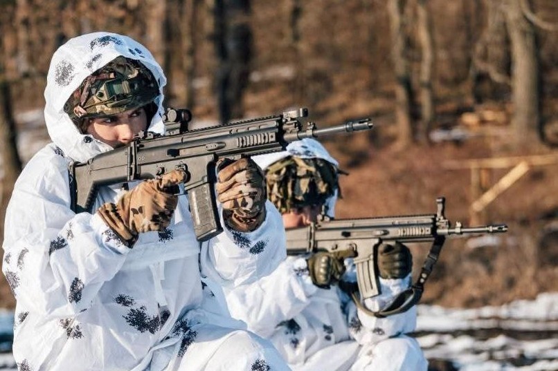    Социальные сети