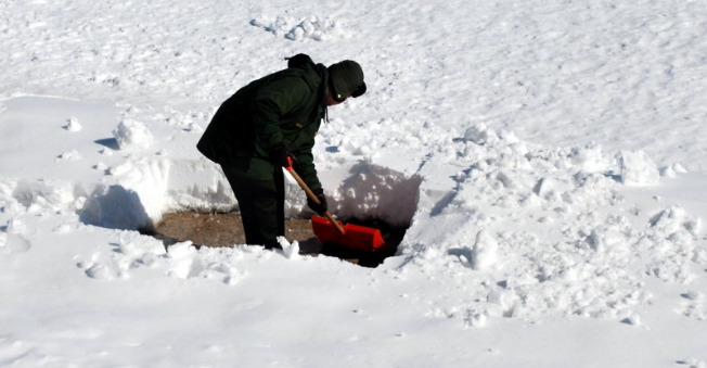 Принято было думать, что снег может с головой завалить только Сахалин или Камчатку / Фото: pxhere.com