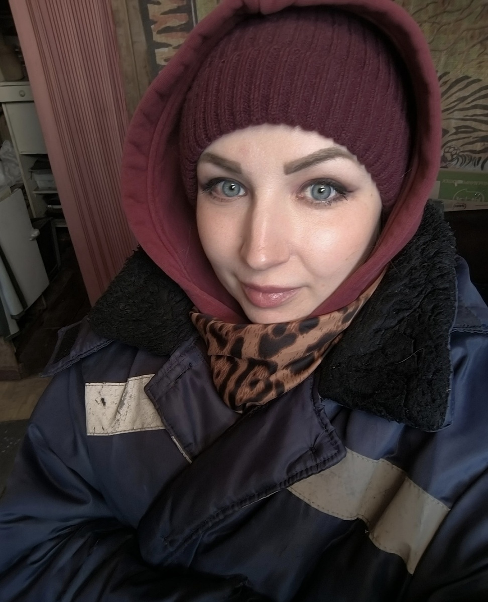 Привет, дорогие . Я расскажу о своей профессии.