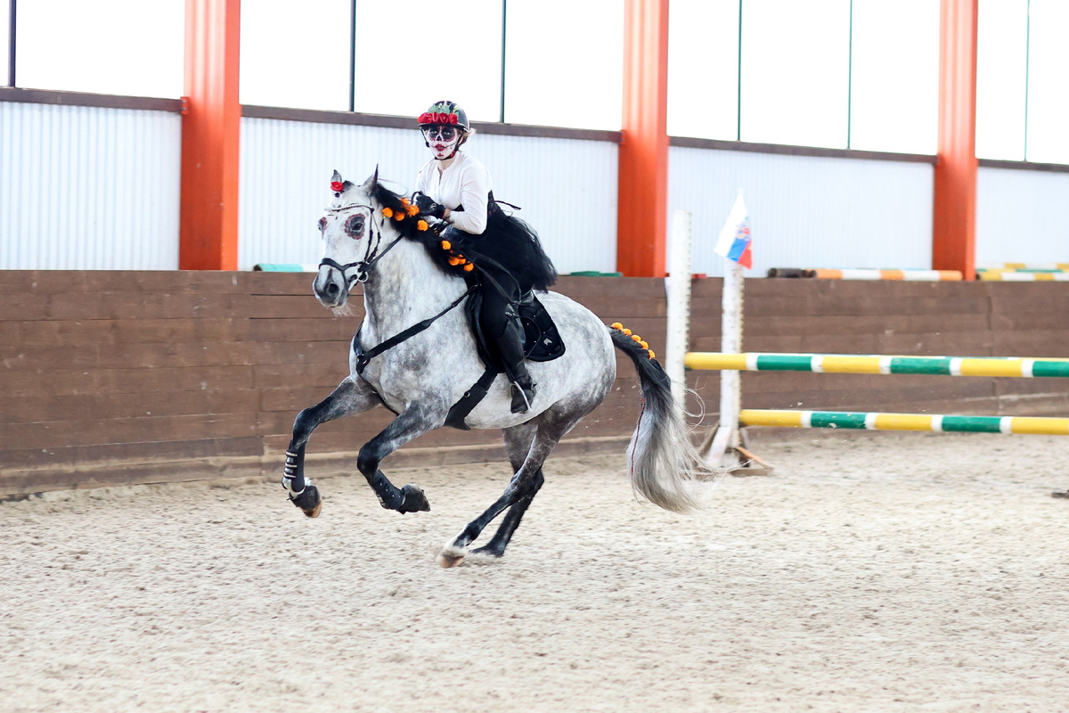 Екатерина Попова и Рубин в образе "Мексиканская мафия"