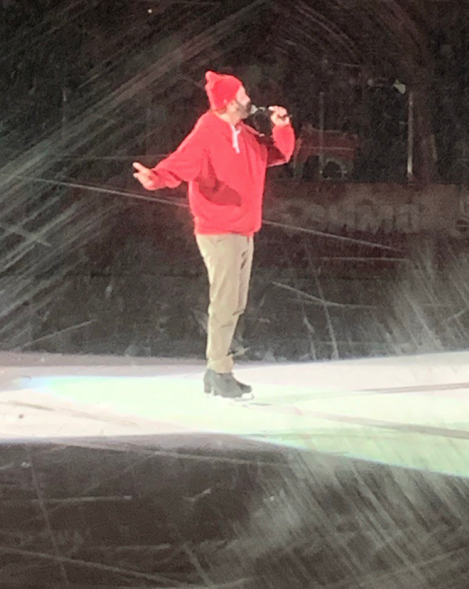 Как же я рада выложить для вас собственные фото!))) Снимала через защитный бортик, поэтому такой эффект)