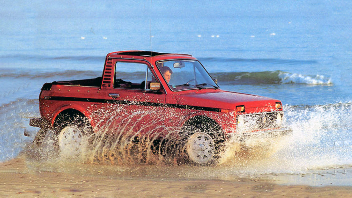 Кабриолет Plein Soleil созданный французским импортером Lada Poch