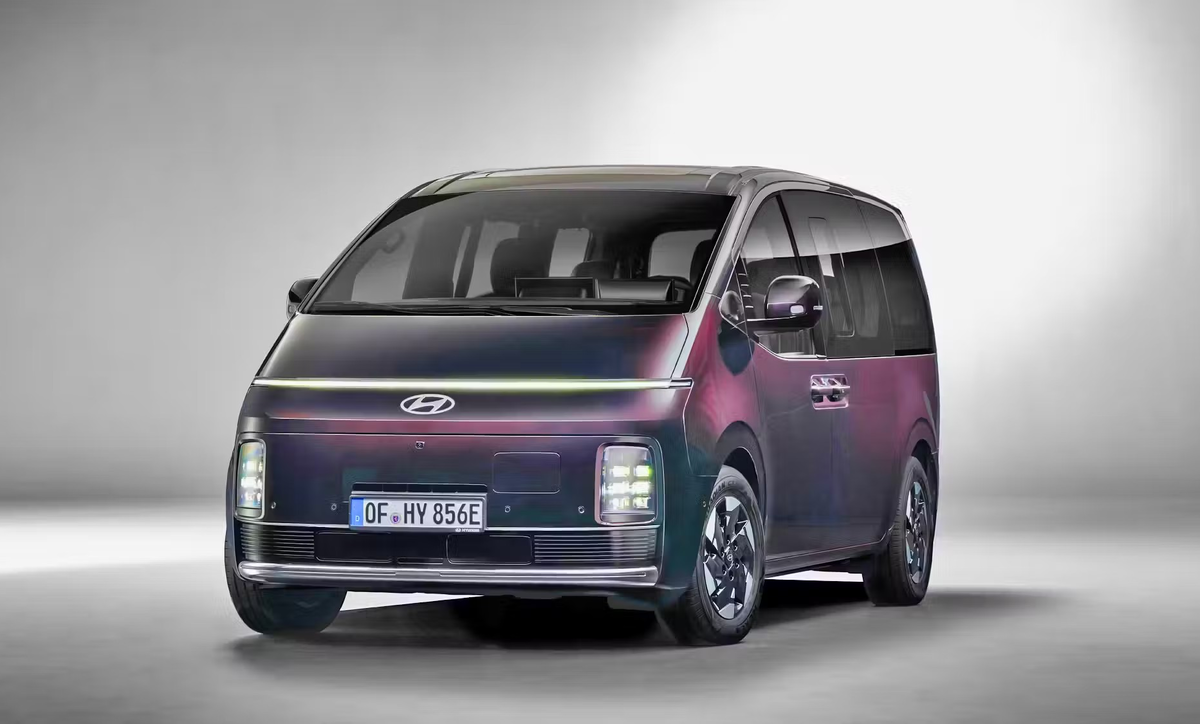 Hyundai Staria Electric 2026