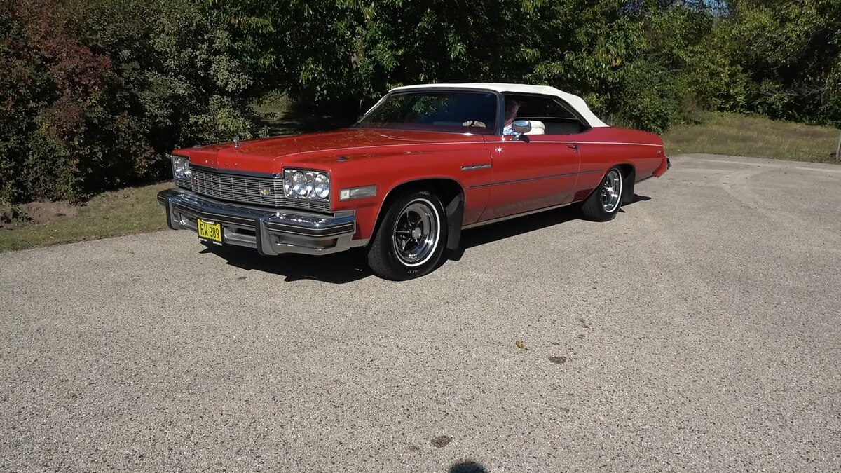Buick LeSabre Convertible 1975 года