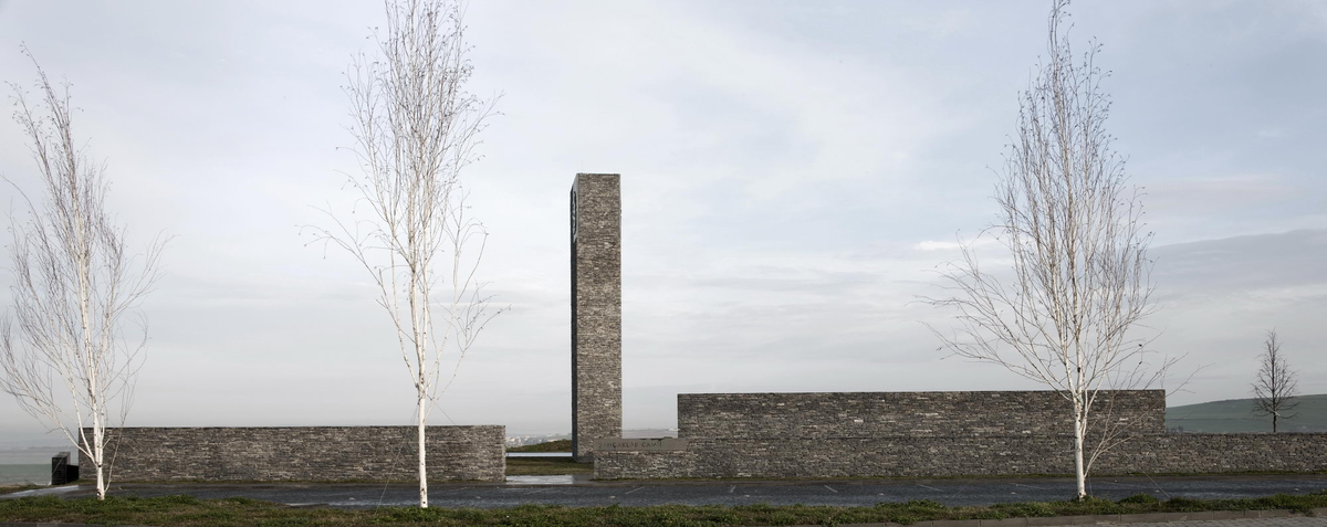 Вид на мечеть с улицы
