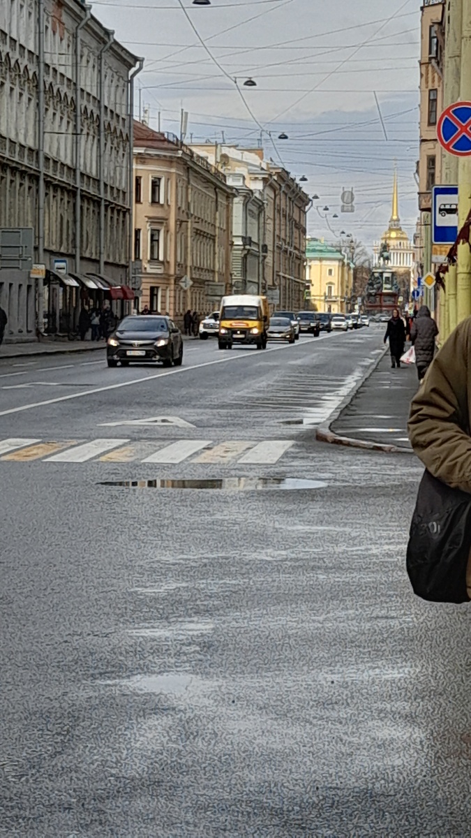 Вид Столярного переулка