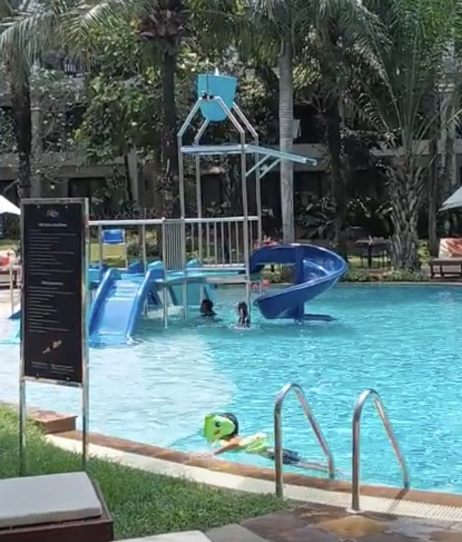 Отель Равиндра.