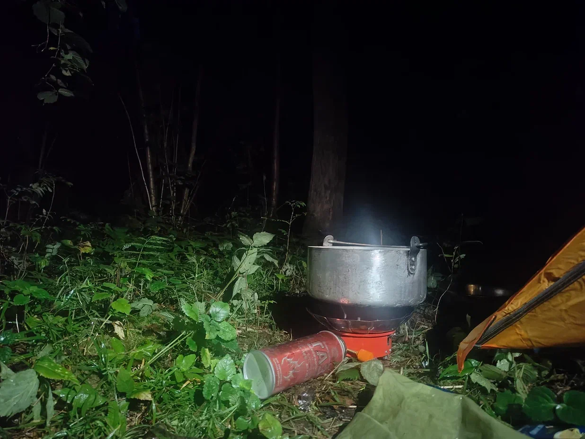 Без чая в походе прожить невозможно.