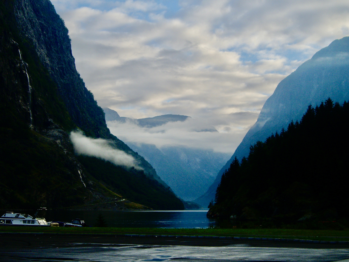 Неройфьорд