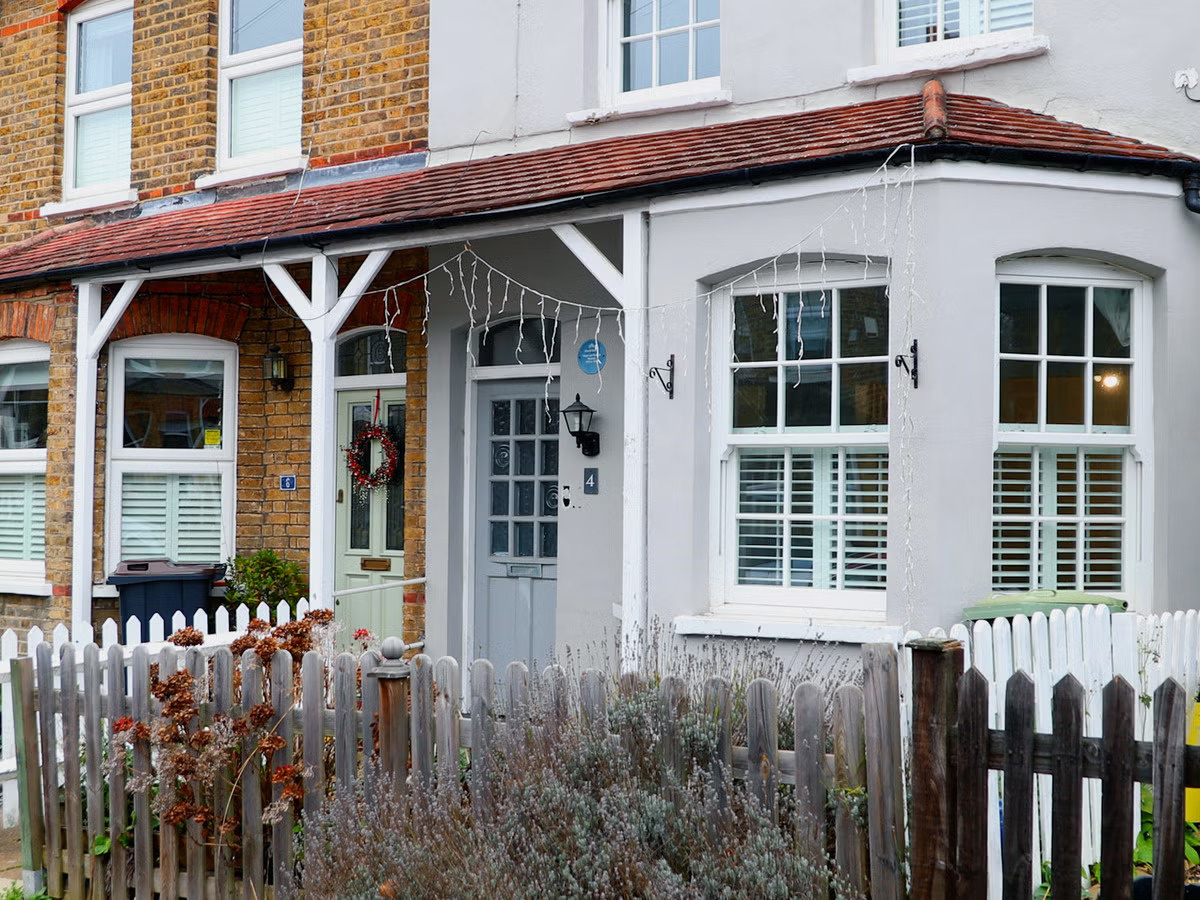 Так выглядит дом детства Дэвида Боуи сегодня