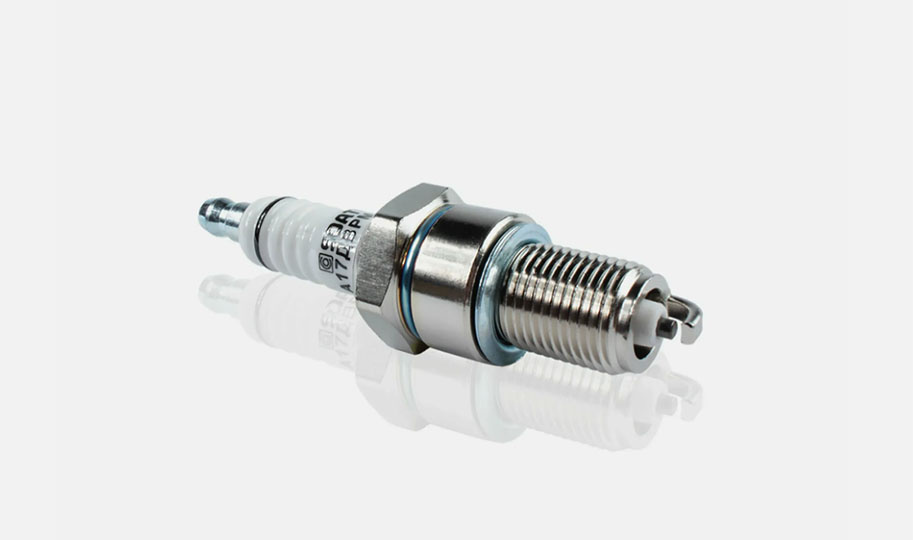 По привычке, а не по правилам: ошибки при регулировке свечей зажигания