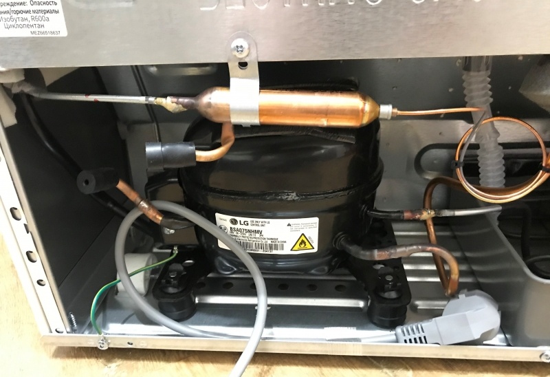 Мотор - компрессор бытового холодильника