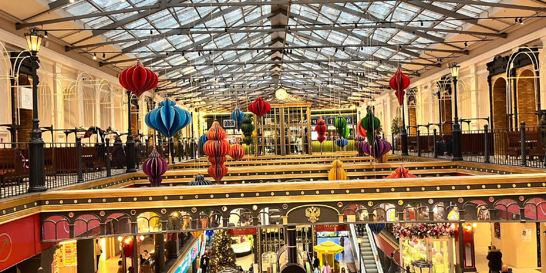 «Вокзал 1853» в Петербурге — фуд-молл для праздников и не только