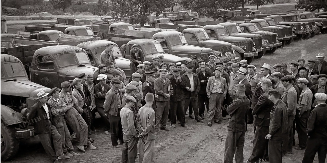 Как происходил призыв «партизан» на целину в армии СССР.