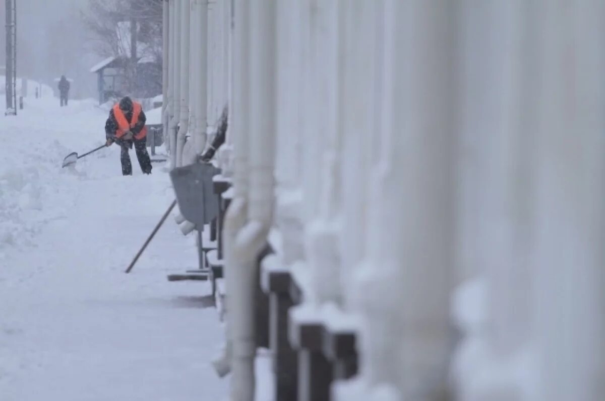   Коммунальные службы работают по ночам