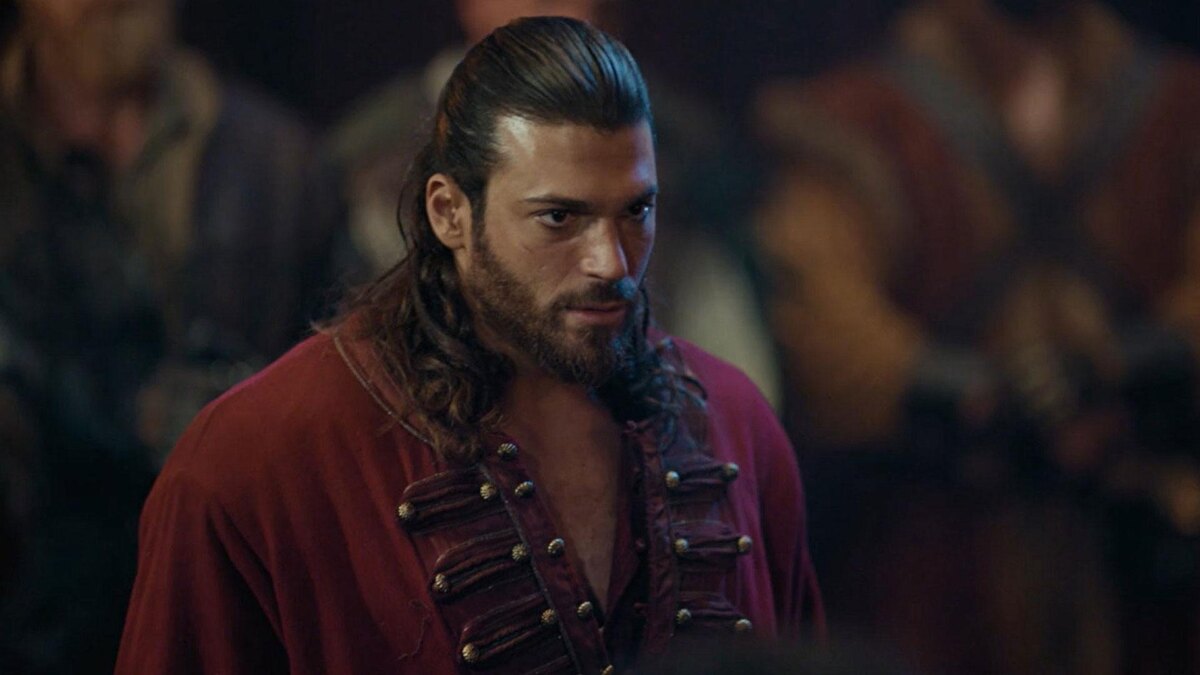    Кадр из сериала «Эль Турко», реж. Улуч Байрактар, Ay Yapim, 2025