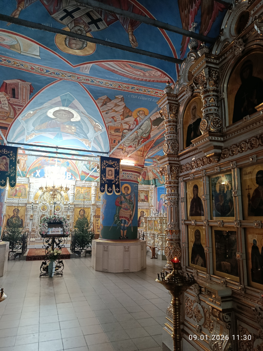 В Николо-Зарецкой церкви