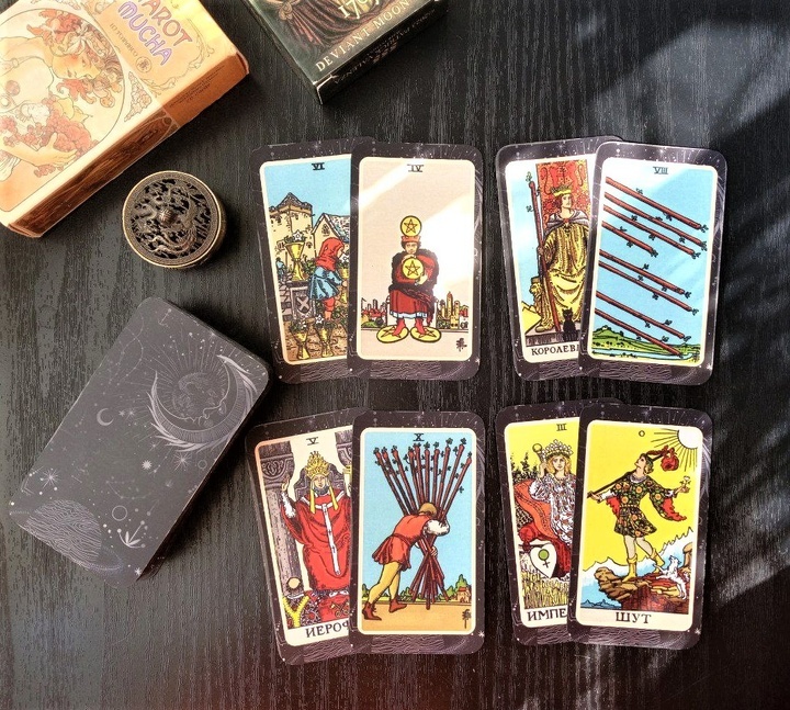 Ответ смотрим на колоде Таро Уэйта 