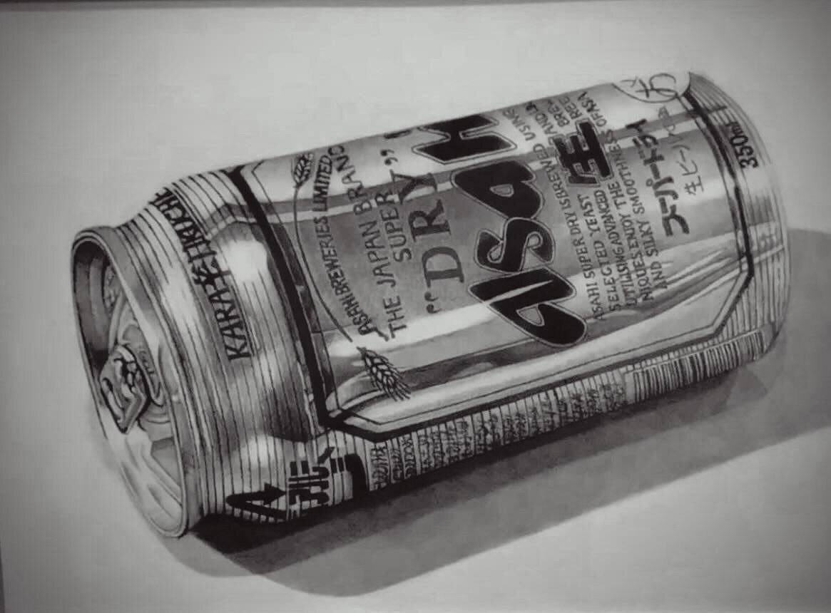 Японское пиво Asahi. Художник Мошева Ксения. Нарисовано только  карандашом 