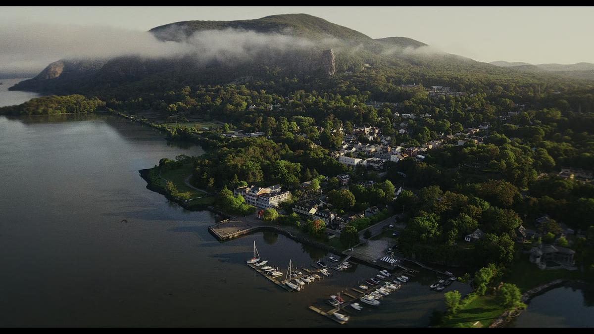 Кадр из фильма Достать ножи: Воскрешение покойника (2025)