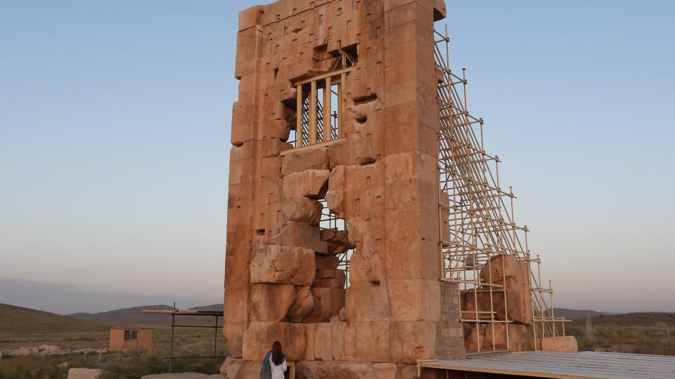 Тюрьма Соломона: загадочные руины в Пасаргадах