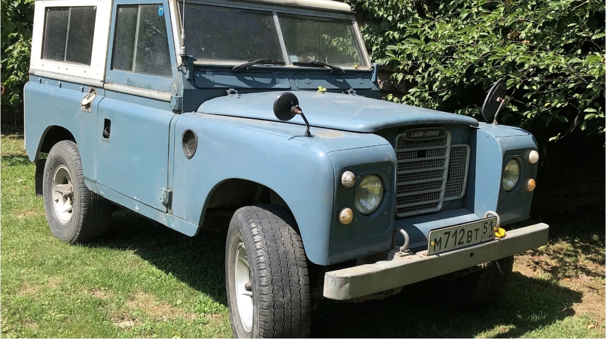 "Ленд Ровер" 