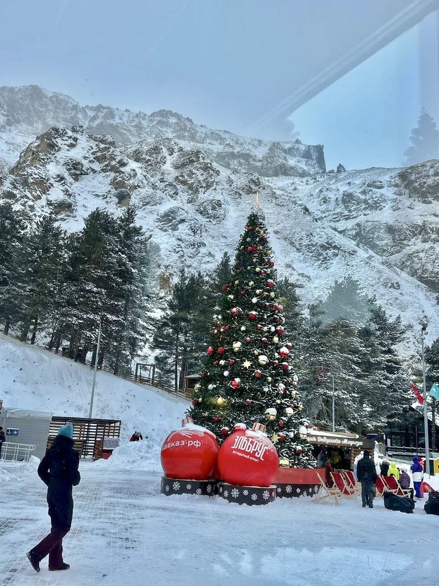 Поляна Азау