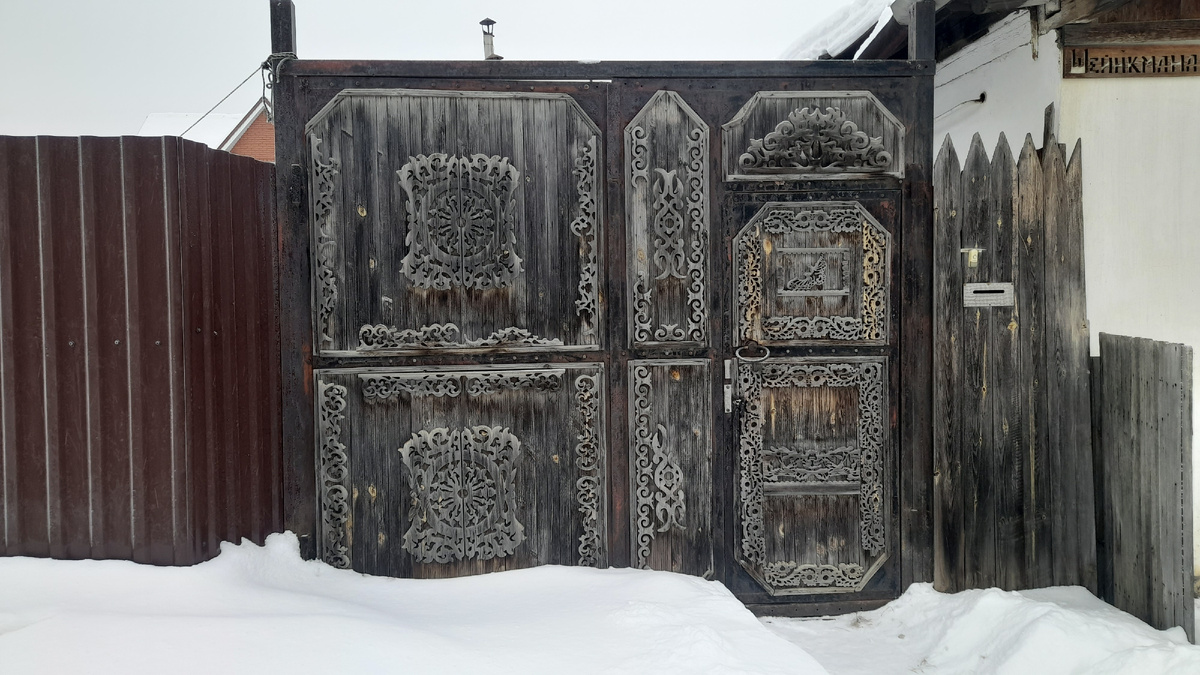 Листайте галерею