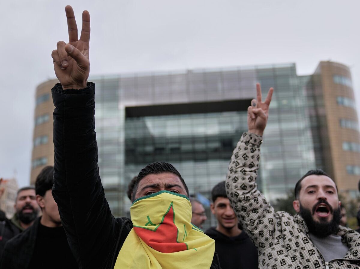    Протест у здания ООН в центре Бейрута | © AP Photo / Hussein Malla