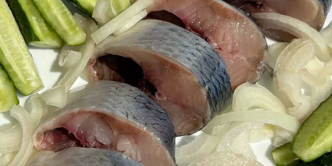 Я боялась жиров из-за холестерина, пока не добавила в рацион эти 4 «жирных» продукта