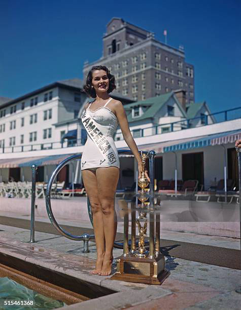 Первый конкурс «Мисс Вселенная», 1952 год