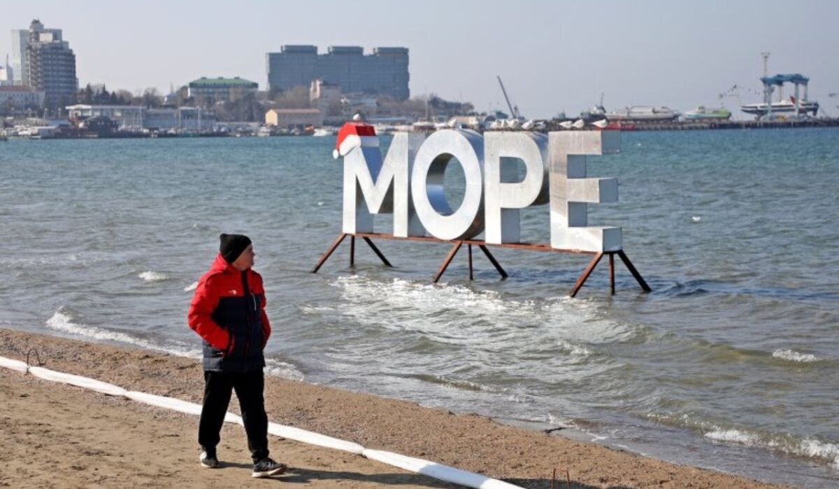     Берег Черного моря. Источник: rg.ru Автор фото: Владимир Аносов / РГ