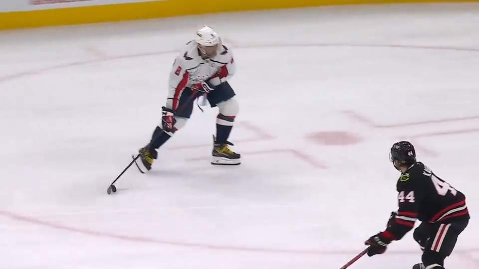 Овечкин стал забивать снова.  фото: яндекс.