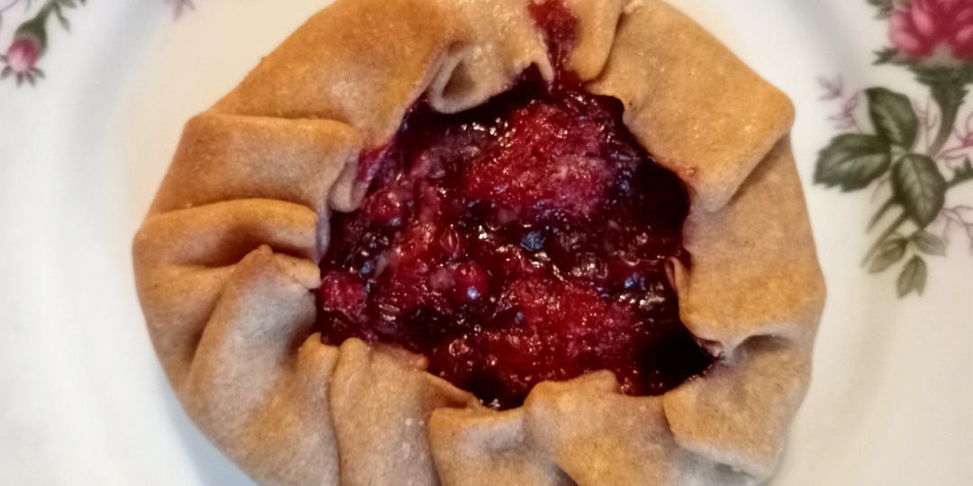 Карельские калитки с брусникой. Рецепт приготовления. Просто и вкусно