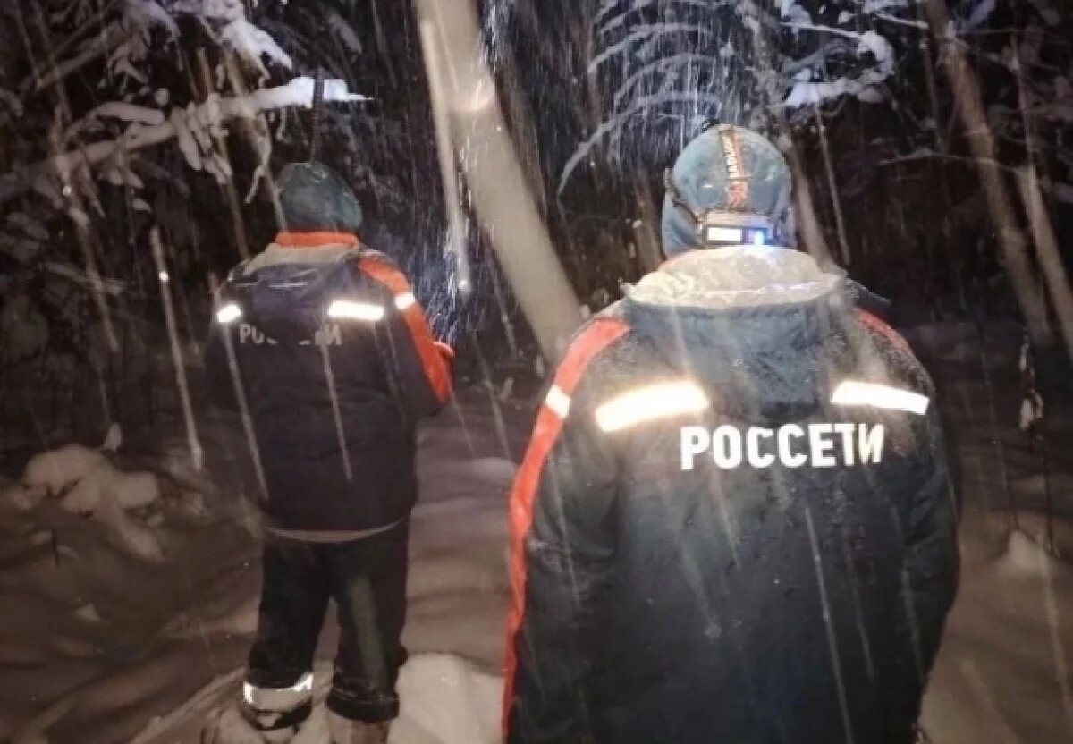    Энергетики Ярославля восстановили электроснабжение после сильного снегопада