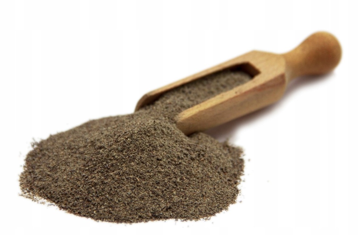    Настоящий молотый перец имеет зеленоватый оттенок. Источник изображения: ozon.ru